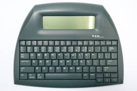 Neo-ad-0805-01675-fc Alphasmart Neo Portable Digitable Typewriter Keyboard Word Processor