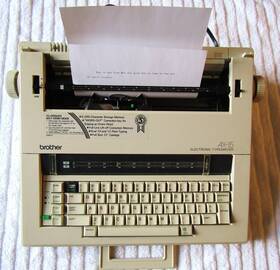 Ax-15m Brother 47555 Vintage 1980s Electric Typewriter Tested And Working