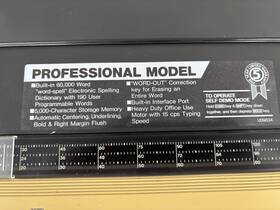 Uo9834 Brother Professional Electric Typewriter Reliable Precise-professional Uo9834 Brother Professional Electric Typewriter Reliable Precise-professional