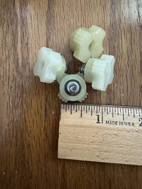 1174008hd Ibm Selectric Part Heavy Duty Service Feet Metal Stud Used Set Of 4