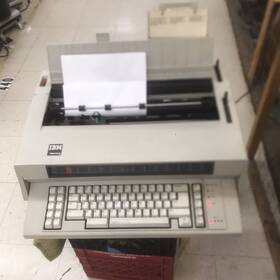 1351000 Ibm Used Wheelwriter 5 With Reference Cards Works Great