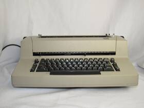 5027641 Ibm Vintage Selectric Ii Electric Typewriter
