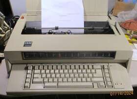 Ibm 821559770691 Wheelwriter 3 Electronic Typewriter