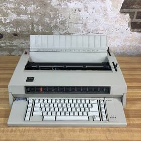20250430 Ibm D.4 A Df.07 Wheelwriter 3 Electronic Typewriter With Mechanical Keys - Tested