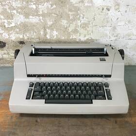 20241009 Ibm H.6 C Cb.06 Vintage Correcting Selectric Ii Electric Personal Typewriter Works