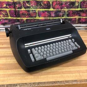 20251119 Ibm R.4 C Kg.01 Selectric Electric Typewriter Model 71 Vintage - Black Works