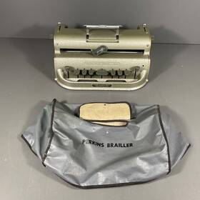 H2605 Perkins Brailler Vintage Manual Typewriter Machine With Carrying Bag -