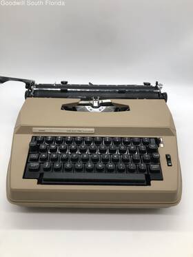 53220 Sears 161. 1984 The Scholar With Correction Electric Typewriter Not Tested