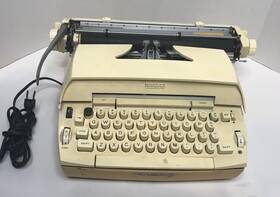 871.83001 Sears Celebrity Power Electric Typewriter And Manual In Case Portable Vintage Usa