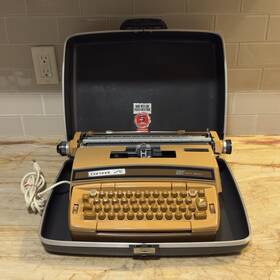 Smith Corona 6elx-1137004g Vtg Coronet Super 12 Electric Typewriter With Case 1971 Usa Tested
