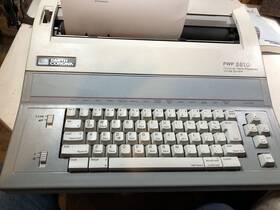 Pwp-3810 Smith Corona Vintage Pwp 3810 Personal Word Processor System With Monitor Working