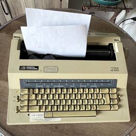 Smith Corona Xe-6100 Xe 6100 Electronic Typewriter Spell-right Ii Tested Working Vintage