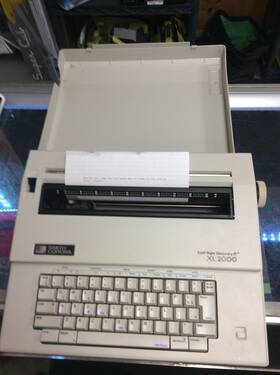 Xl-2000 Smith Corona Xl2000 Spell Right Dictionary Electric Typewriter With Cover Test