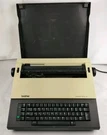Vintage Brother Student-riter Xl Electronic Typewriter CE-25 W/ Case Works. Fixed Price $49.99.