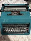 Vintage Olivetti Studio 45 Manual Typewriter - Turquoise/teal Ettore Sottsass. Fixed Price $127.99.