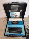Vintage Royal Apollo 12-GT SP-8500 Electric Typewriter Blue. Fixed Price $125.00.