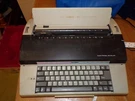 Vtg Sears Portable Electronic Scholar Electric Typewriter Model 161 As-is *read*. Fixed Price $29.99.