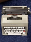 Olivetti Lettera 35I Typewriter - Mint Condition, Like Never Used.. Fixed Price $170.00.