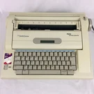Smith Corona Lcd Display Portable Word Spell Right Dictionary Typewriter NA3HH. Fixed Price $60.00.