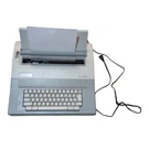 Smith Corona Xl 1900 Model 5A-1 Electronic Typewriter (works) (knob Needs Fixed). Fixed Price $25.00.