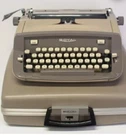 1964 Vintage Royal Caravan Portable Typewriter W/ Hard Carrying Case. Fixed Price $80.00.