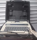 Smith Corona Electra Xt Electric Typewriter With Carrying Case. Fixed Price $35.06.