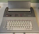 Works Great Vtg Smith Corona Sl 570 Typewriter Spell Dictionary Keyboard Cover. Fixed Price $79.95.