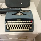 Vintage Brother Webster XL-500 Portable Typewriter W/case. Fixed Price $40.00.