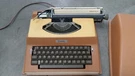 Vintage 1960-70S Royal Apollo 10-GT Quiet Deluxe Typewriter With Case Working. Fixed Price $99.00.
