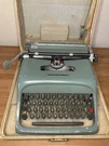 Vintage Olivetti Underwood Studio 44 Manual Typewriter With Case Barcelona Spain. Fixed Price $129.99.
