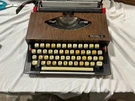 Royal Fleetwood Grain Manual Typewriter With Case, No Radio. Fixed Price $100.00.
