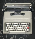 Olivetti Lettera 35L Typewriter Spanish Layout. Fixed Price $300.00.