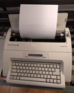 Rare! Olympia Carrera De Luxe Md - Electronic Typewriter Clean / Tested!. Fixed Price $248.00.