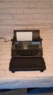 Vintage Sharp PA-3100II Portable Electronic Intelliwriter Typewriter. Fixed Price $34.99.