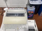 Brother WP-1700MDS Lc Display Electronic Word Processor Typewriter In White. Fixed Price $100.00.