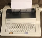 Canon Qs 200 Typewriter. Fixed Price $25.00.