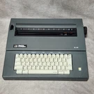 Smith-corona Sl 80 Electric Typewriter Gray With Lid Portable Tested Working. Fixed Price $44.95.