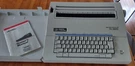 Smith Corona Electric Typewriter Spell-right Dictionary XL2500 & Cover Works. Fixed Price $48.00.